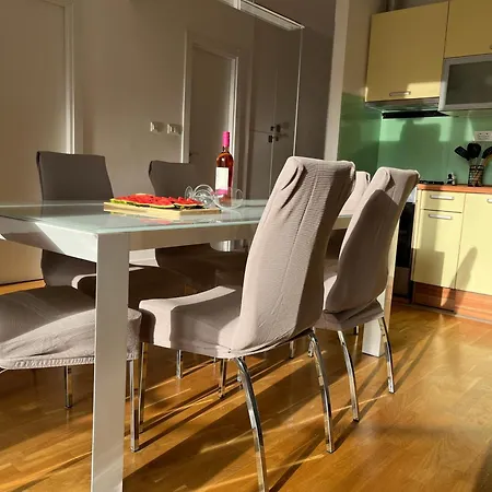 Ivan Apartment Split